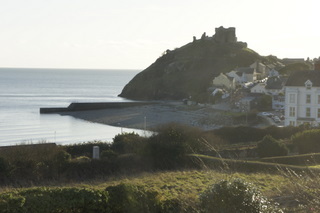  Dsc7600   criccieth castle february 2012